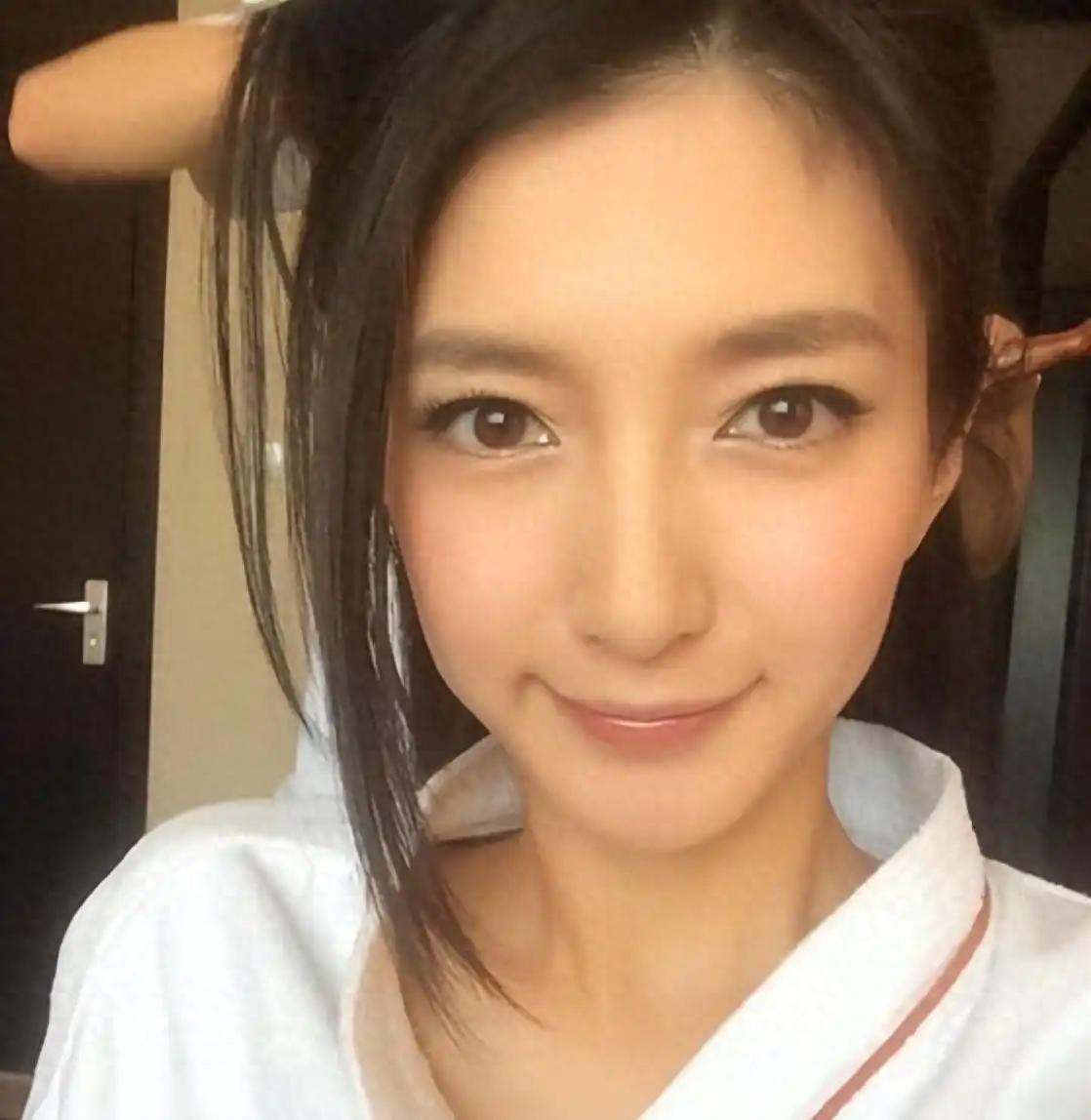 kaiyun-江疏影海外产子风波升级，遭正房儿子当众羞辱？王传君的话应验了